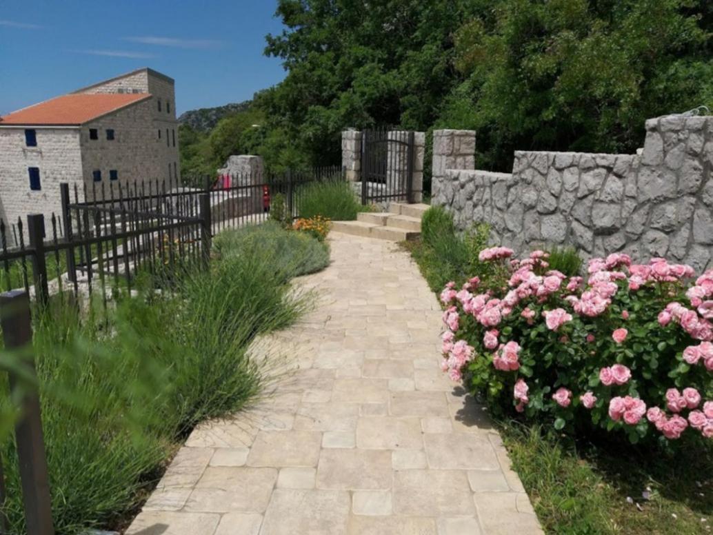 Villa Lidija Budva Kültér fotó